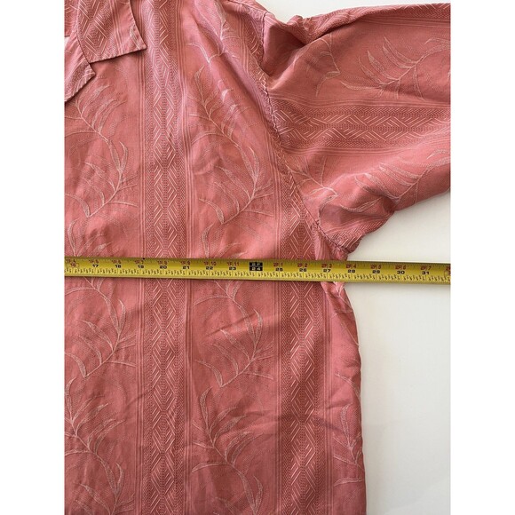 Tommy Bahama Hawaiian 100% Silk Button Up Short Sleeve Floral Beach Resort 2XL - Picture 6 of 7